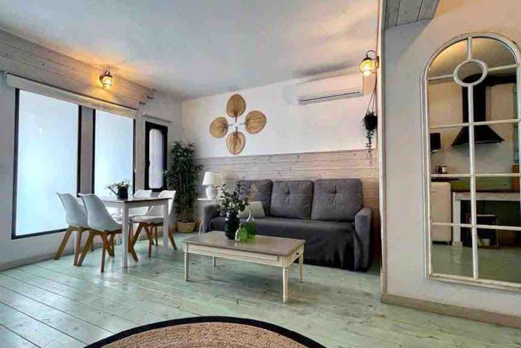 New Cozy Beach Apartment, Wifi Валенсия Экстерьер фото