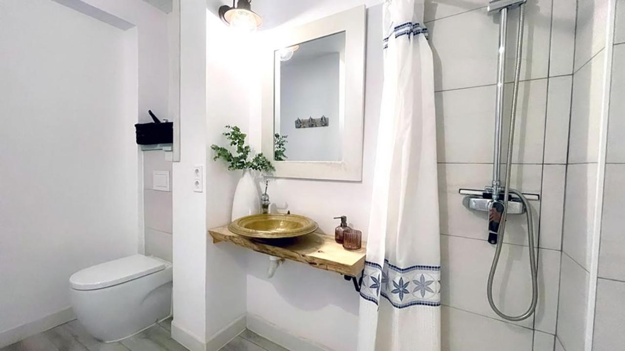 New Cozy Beach Apartment, Wifi Валенсия Экстерьер фото
